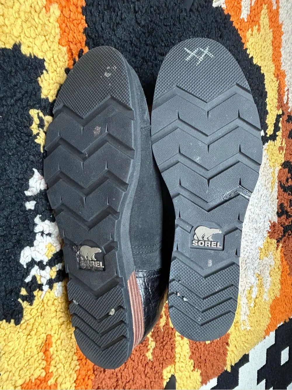 SOREL, Major Low booties!!